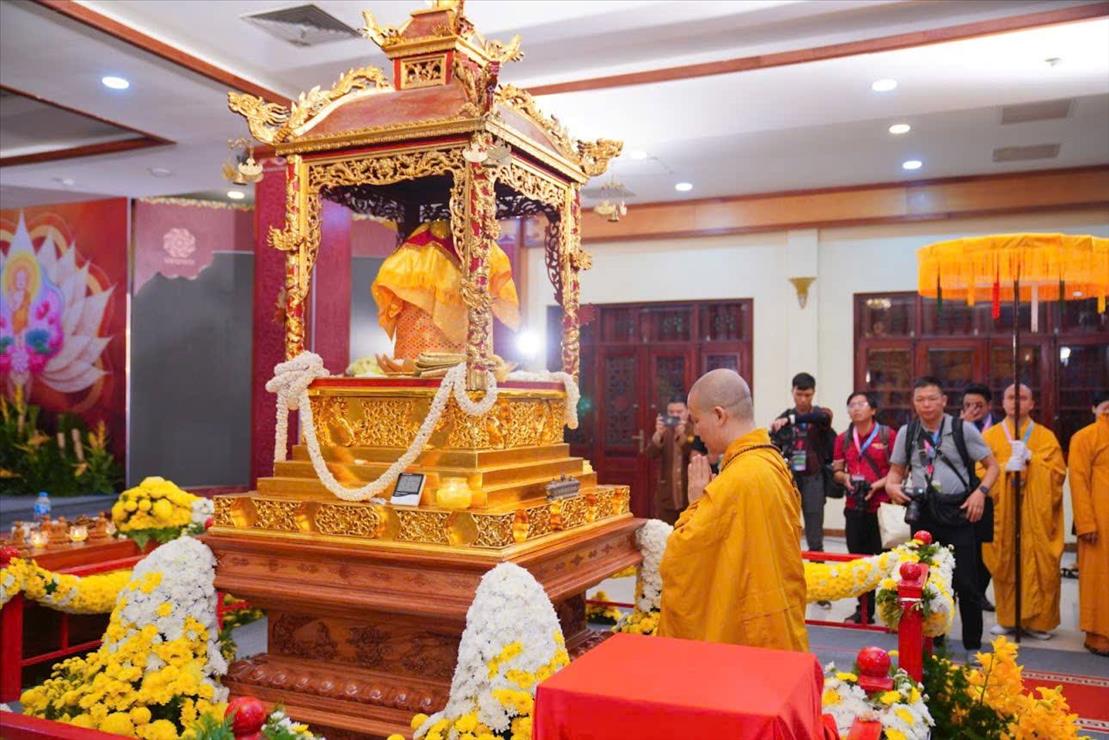 xaloiphat_chuatmchuc_nguoiphattu (2).jpg